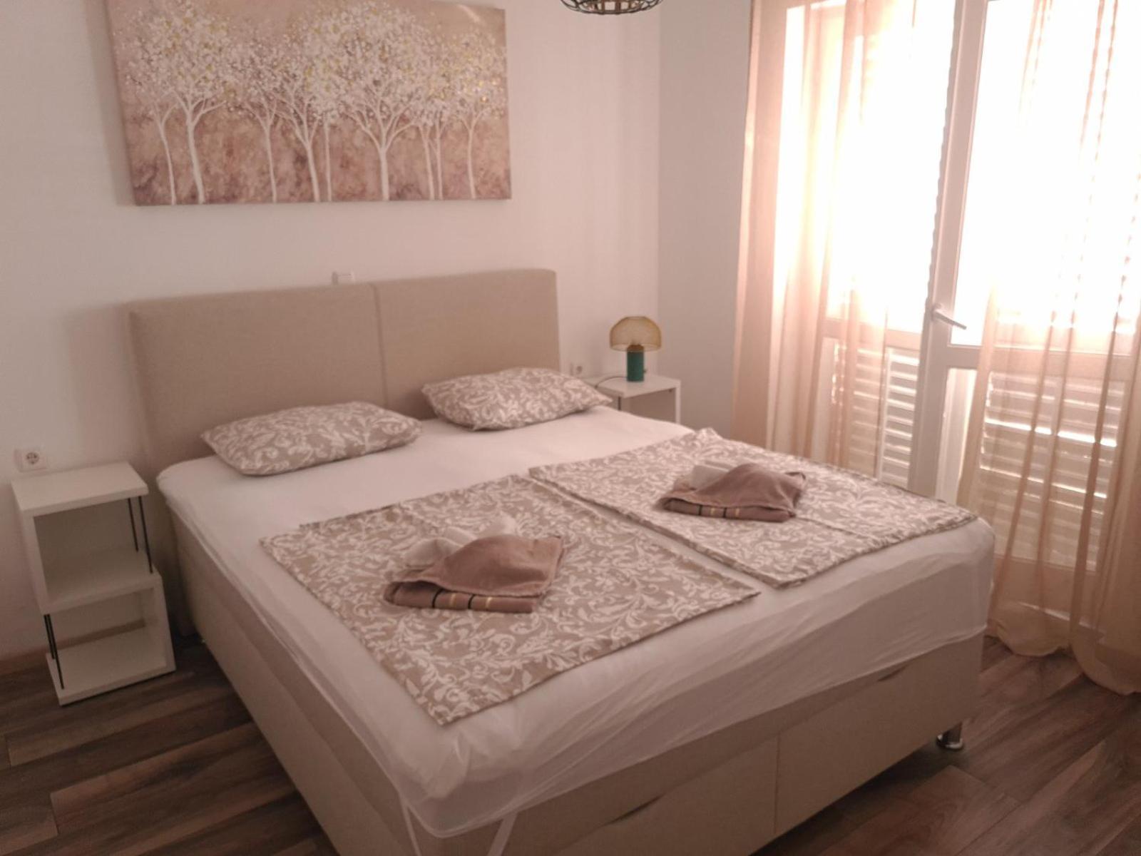 Apartmani B&S Barbat na Rabu Exterior photo