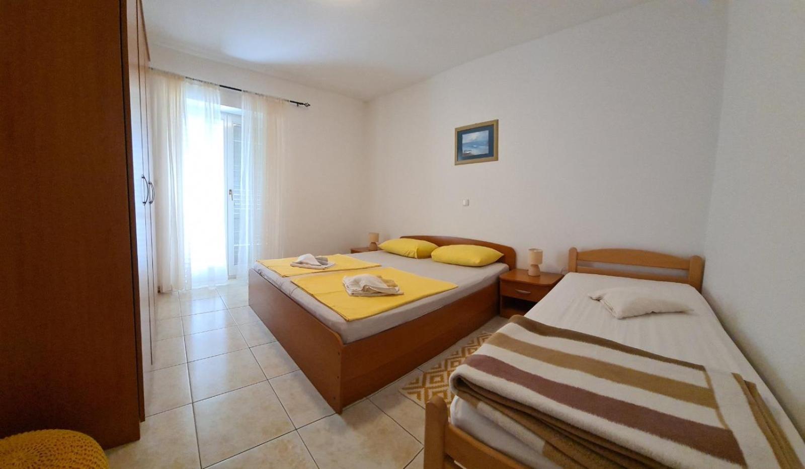 Apartmani B&S Barbat na Rabu Exterior photo